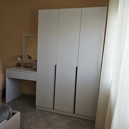 Pietro 1 شقة